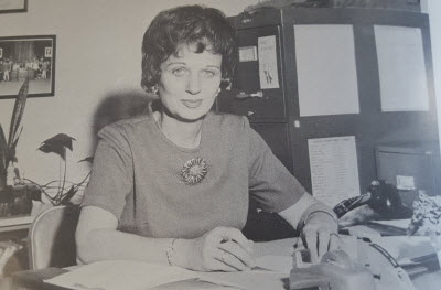 Principal Eleanor Hollandsworth